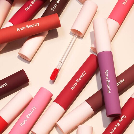 Batom Líquido Rare Beauty Lip Soufflé Matte