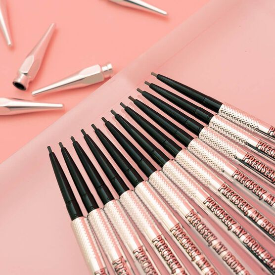 BENEFIT    PRECISELY     BROW N°02