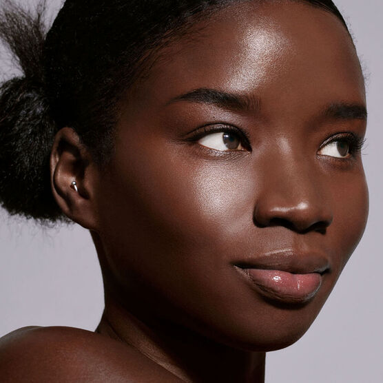 HYDRA VIZOR HUEZ SPF 30 SHADE 9