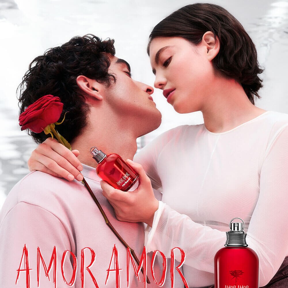 Amor amor top cacharel sephora