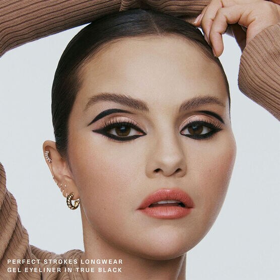 Perfect Strokes Longwear Gel Eyeliner - True Black