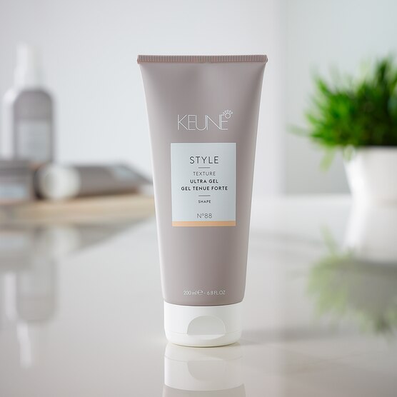 KEUNE      GEL           HAIR 200ML