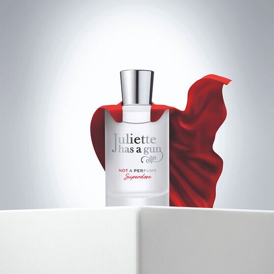 Perfume Juliette Has A Gun Not A Perfume Superdose Unissex Eau de Parfum