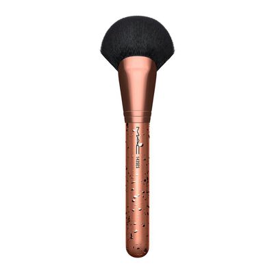 MAC        BRUSHES       FACE 143